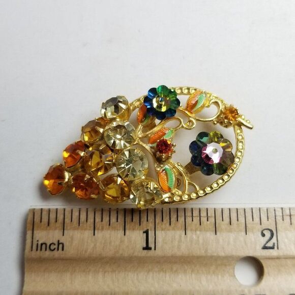 Vintage Rhinestone Basket of Flowers Yellow and Gold Tone, Floral Estate - Picture 4 of 6